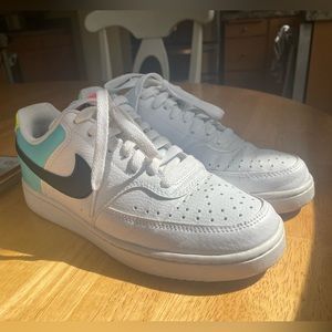 Women’s Nike Airforce 1